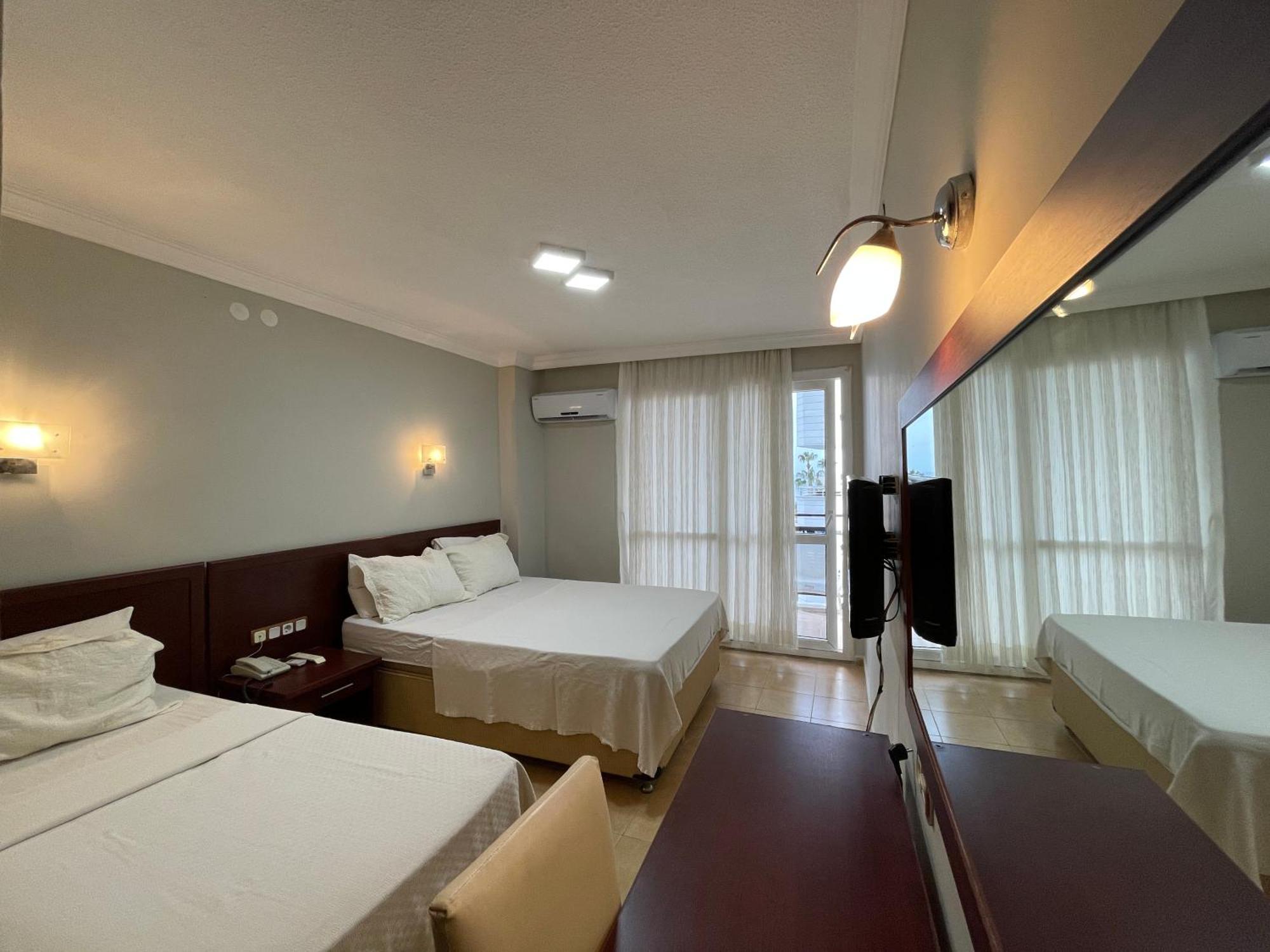 Admiral Hotel Kizkalesi Buitenkant foto